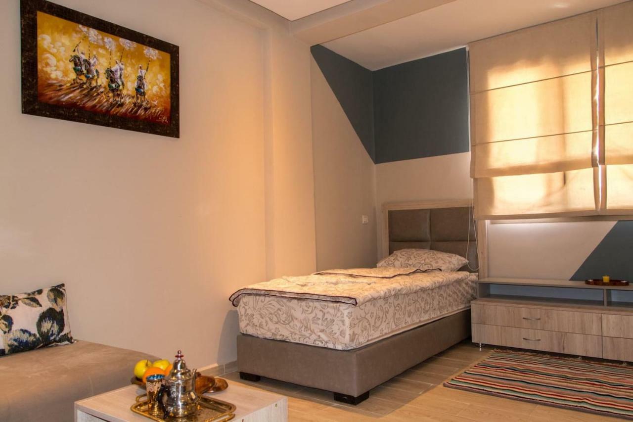 Beau Studio, Cozy, Quartier Vivant, Proche De Tous Apartment Oujda Exterior foto