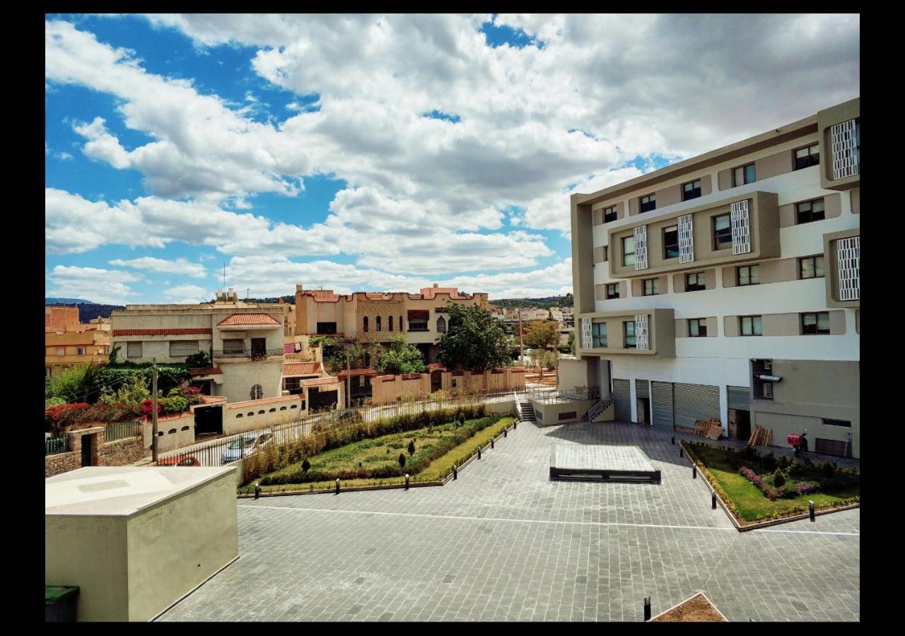 Beau Studio, Cozy, Quartier Vivant, Proche De Tous Apartment Oujda Exterior foto